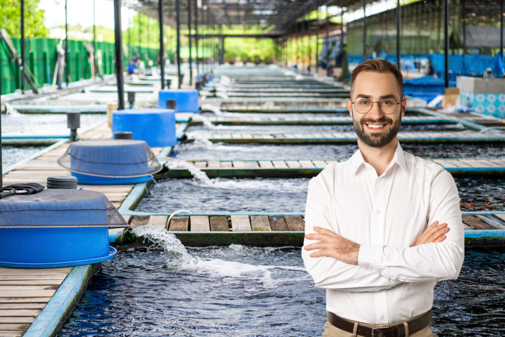 Image of a Fish Farm Specialist